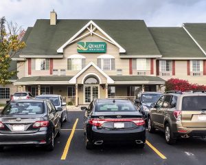 quality_inn_and_suites_eastTroy_wi